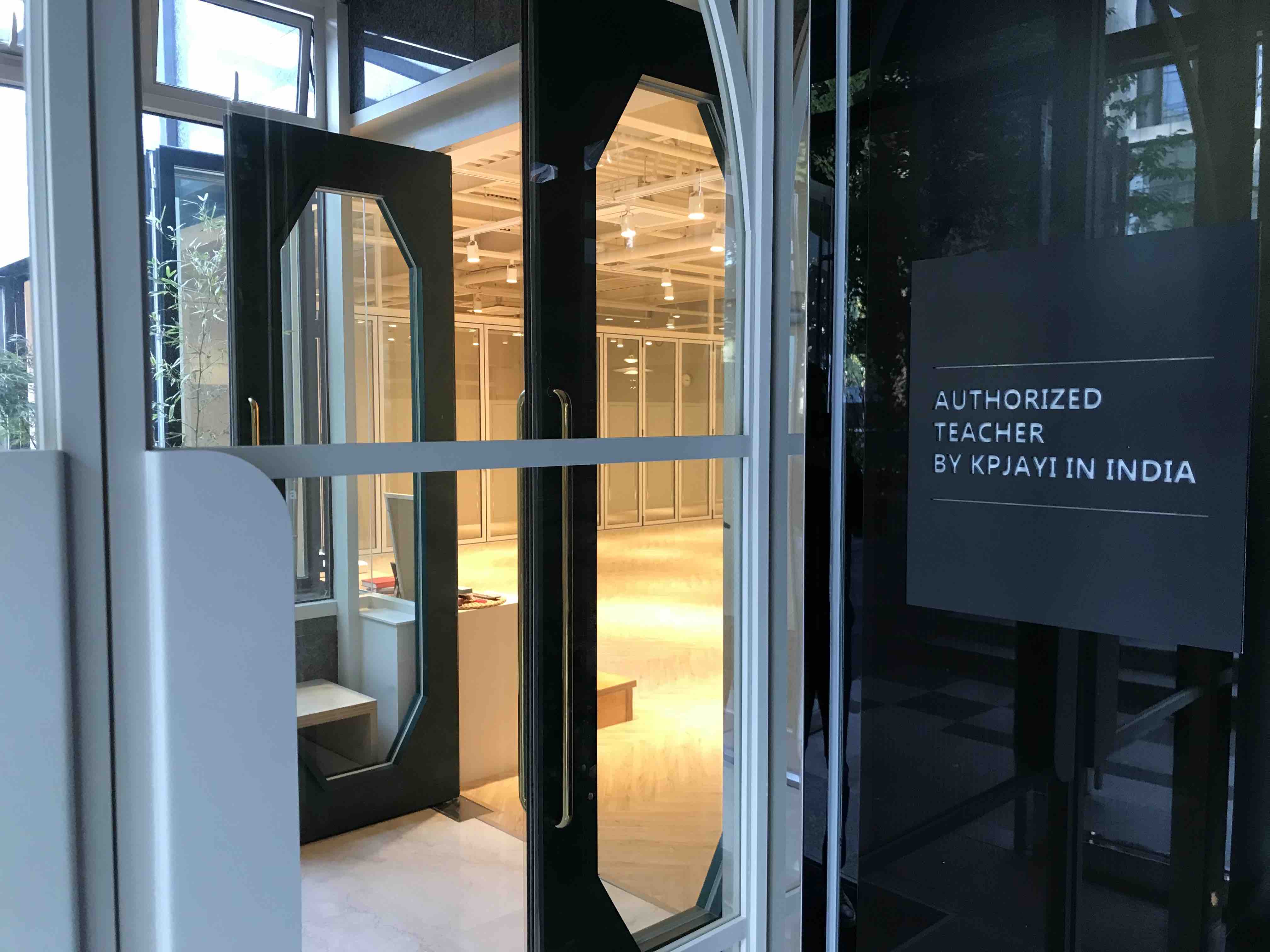 Entrance of Tristhana Yoga 2nd Shala, Bundang Pangyo